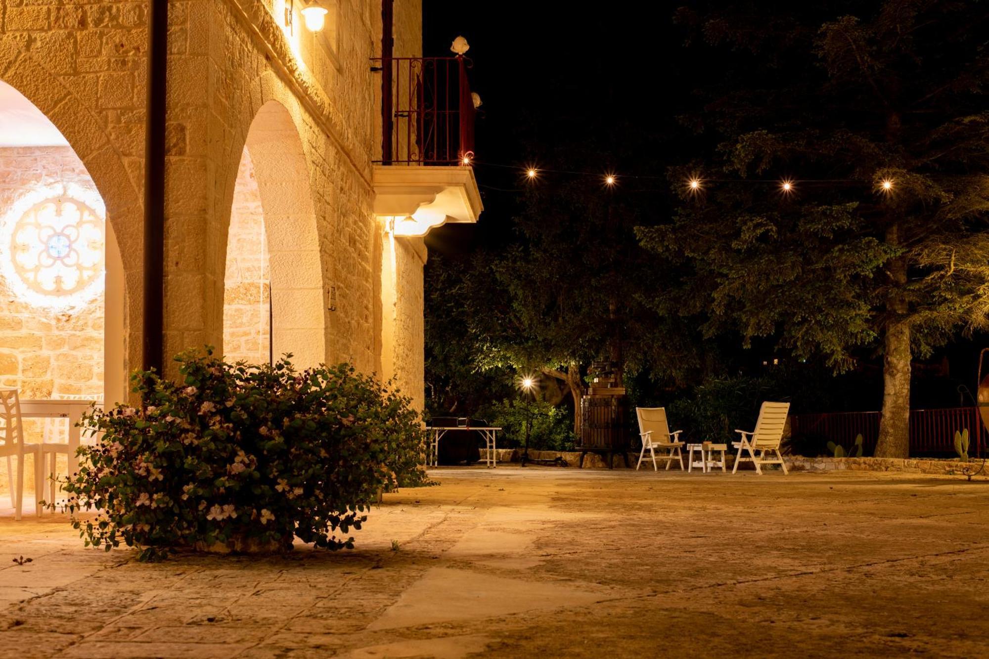 Masseria Trulli Bruni โลโกโรตอนโด ภายนอก รูปภาพ