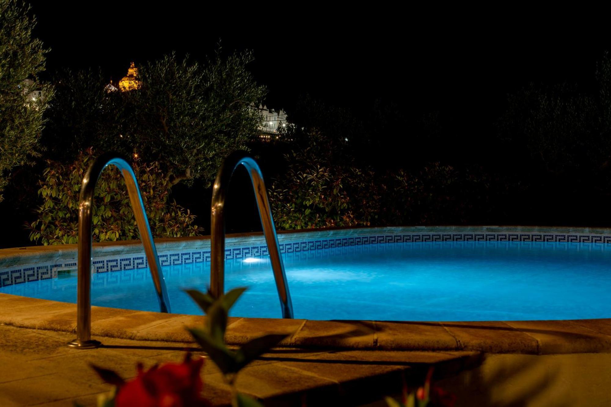 Masseria Trulli Bruni โลโกโรตอนโด ภายนอก รูปภาพ